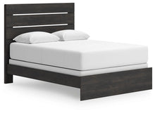 Load image into Gallery viewer, Hollivern Bed