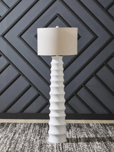 Load image into Gallery viewer, Veraleigh Floor Lamp
