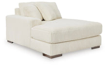 Load image into Gallery viewer, Lindyn Sectional with Chaise
