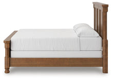 Load image into Gallery viewer, Rowlenstown Bedroom Set
