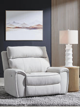Load image into Gallery viewer, Social Pointe Power Recliner
