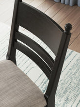 Load image into Gallery viewer, Greddinton Dining Room Set
