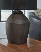 Load image into Gallery viewer, Naareman Lamp Set

