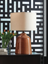 Load image into Gallery viewer, Aaleahya Table Lamp
