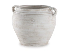 Load image into Gallery viewer, Meadie Vase
