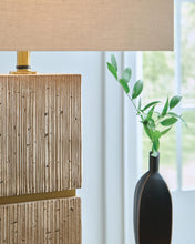 Load image into Gallery viewer, Laddner Table Lamp
