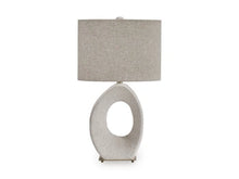 Load image into Gallery viewer, Trentlen Table Lamp
