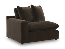 Load image into Gallery viewer, Maxton Heights Sectional
