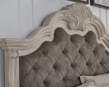 Load image into Gallery viewer, Bruchandi Upholstered Bed
