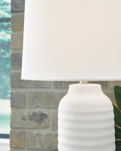 Load image into Gallery viewer, Vauville Table Lamp (Set of 2)
