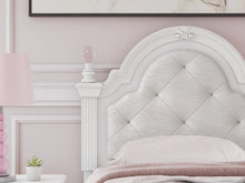 Load image into Gallery viewer, Kozlani Upholstered Bed
