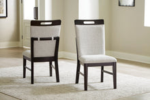 Load image into Gallery viewer, Neymorton Dining Room Set
