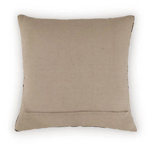 Load image into Gallery viewer, Davinwood Pillow
