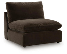 Load image into Gallery viewer, Maxton Heights Sectional
