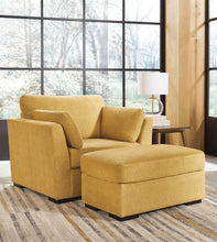Load image into Gallery viewer, Keerwick Living Room Set
