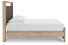 Load image into Gallery viewer, Kinlanni Bedroom Set
