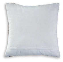 Load image into Gallery viewer, Kierenworth Pillow (Set of 4)
