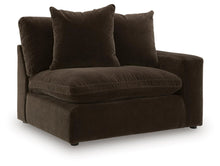 Load image into Gallery viewer, Maxton Heights Sectional
