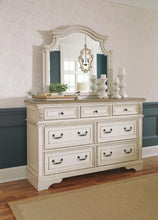 Load image into Gallery viewer, Realyn Bedroom Set

