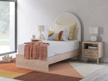 Load image into Gallery viewer, Arloster Upholstered Bed
