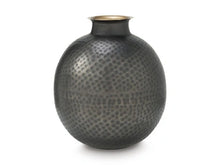 Load image into Gallery viewer, Woody Vase
