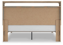 Load image into Gallery viewer, Kinlanni Upholstered Bed
