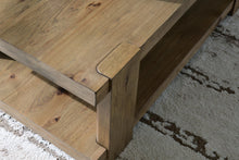 Load image into Gallery viewer, Flangren Coffee Table
