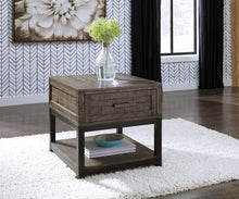 Load image into Gallery viewer, Johurst End Table Set
