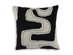 Veerbank Pillow (Set of 4) - 46 Furniture and Mattress Gallery