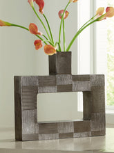 Load image into Gallery viewer, Wrengrove Vase - 46 Furniture and Mattress Gallery
