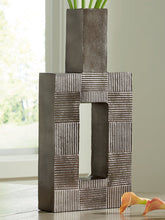 Load image into Gallery viewer, Wrengrove Vase - 46 Furniture and Mattress Gallery
