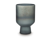 Load image into Gallery viewer, Pennmore Vase - 46 Furniture and Mattress Gallery
