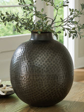 Load image into Gallery viewer, Woody Vase - 46 Furniture and Mattress Gallery
