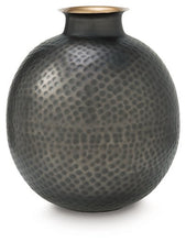 Load image into Gallery viewer, Woody Vase - 46 Furniture and Mattress Gallery

