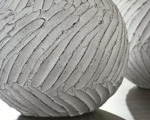 Shelvie Vase - 46 Furniture and Mattress Gallery