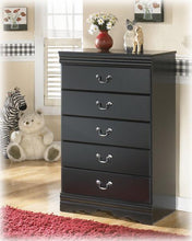 Load image into Gallery viewer, Huey Vineyard Chest of Drawers - 46 Furniture and Mattress Gallery

