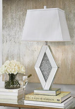 Load image into Gallery viewer, Prunella Lamp Set - 46 Furniture and Mattress Gallery
