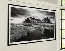 Load image into Gallery viewer, Delstone Wall Art - 46 Furniture and Mattress Gallery
