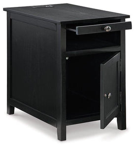 Treytown Chairside End Table - 46 Furniture and Mattress Gallery