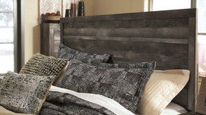 Wynnlow Bed - 46 Furniture and Mattress Gallery