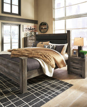 Load image into Gallery viewer, Wynnlow Bed - 46 Furniture and Mattress Gallery
