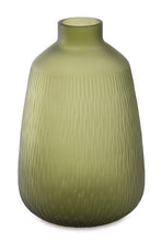 Load image into Gallery viewer, Scottyard Vase - 46 Furniture and Mattress Gallery
