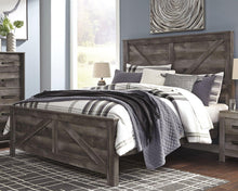 Load image into Gallery viewer, Wynnlow Crossbuck Bed - 46 Furniture and Mattress Gallery
