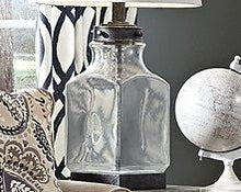 Load image into Gallery viewer, Sharolyn Table Lamp - 46 Furniture and Mattress Gallery
