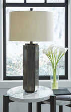 Load image into Gallery viewer, Dirkton Table Lamp - 46 Furniture and Mattress Gallery

