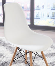 Load image into Gallery viewer, Jaspeni Dining Chair - 46 Furniture and Mattress Gallery
