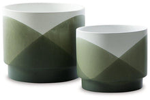 Load image into Gallery viewer, Ardenridge Planter (Set of 2) - 46 Furniture and Mattress Gallery
