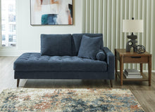 Load image into Gallery viewer, Bixler Right-Arm Facing Corner Chaise - 46 Furniture and Mattress Gallery
