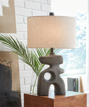 Load image into Gallery viewer, Danacy Table Lamp - 46 Furniture and Mattress Gallery
