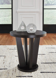Chasinfield End Table - 46 Furniture and Mattress Gallery